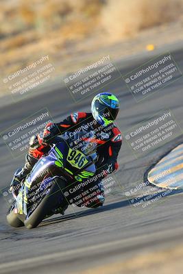 media/Oct-06-2024-Race Pace (Sun) [[d7d39ec7ad]]/1-Turn 10 (730am)/